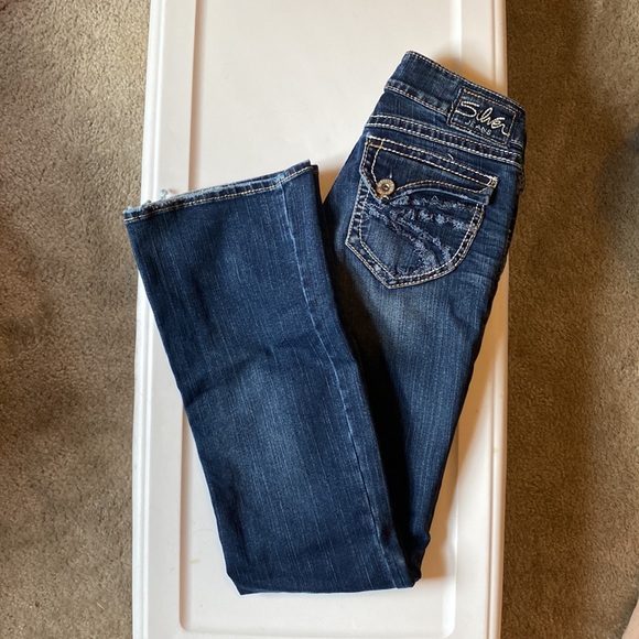 SILVER Jeans - Suki Surplus - Picture 1 of 5